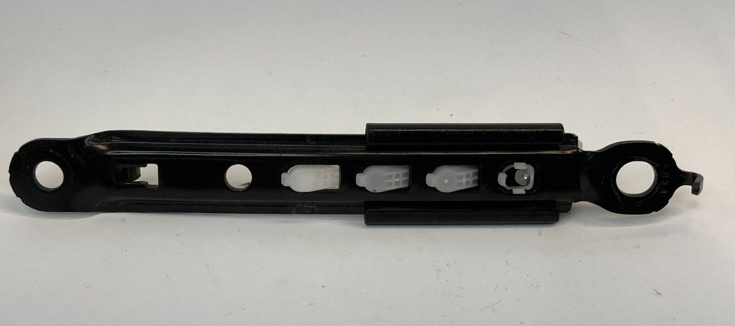 2007-2011 Toyota Matrix 2007-2014 Camry Front Side Seat Belt Height Adjuster OEM