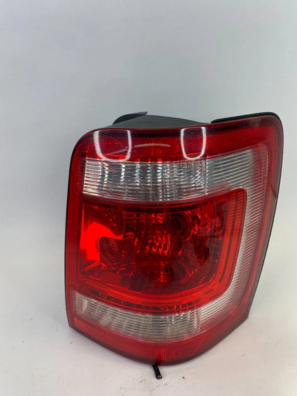 2008-2012 FORD ESCAPE REAR RIGHT TAILLIGHT TAIL LIGHT LAMP 8L84-13B504-A OEM