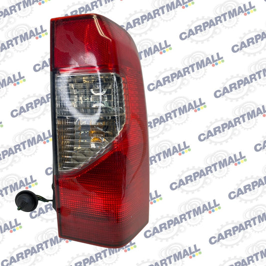 02-04 NISSAN XTERRA REAR RIGHT SIDE TAIL LIGHT TAILLIGHT LAMP 935-700-04 OEM