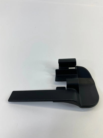04-07 BMW 530I FRONT RIGHT SEAT TRACK INNER RAIL COVER TRIM CAP 52107007700 OEM