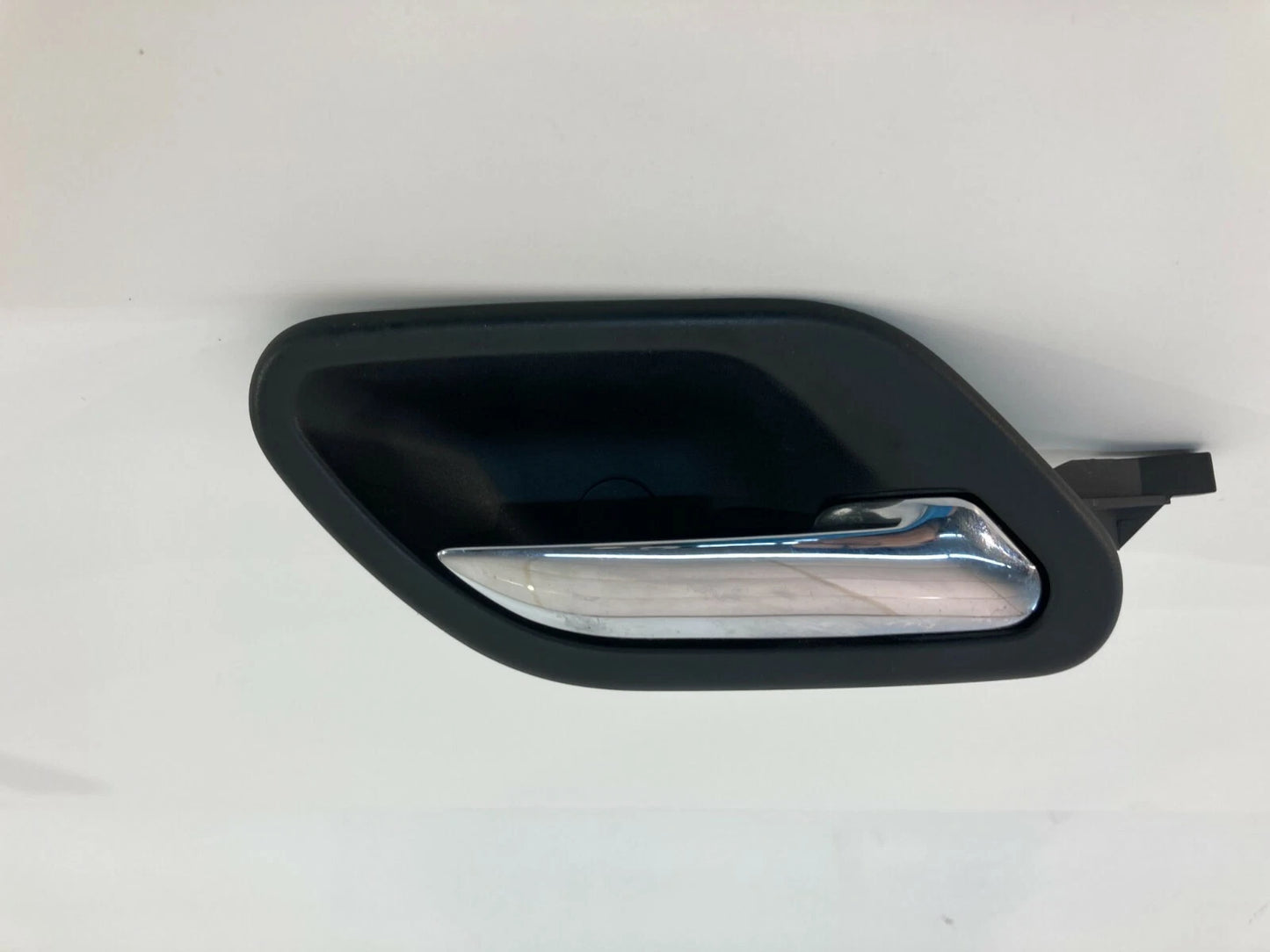 1995-2001 BMW 740IL FRONT FRONT RIGHT PASSENGER INTERIOR DOOR HANDLE OEM 8226050