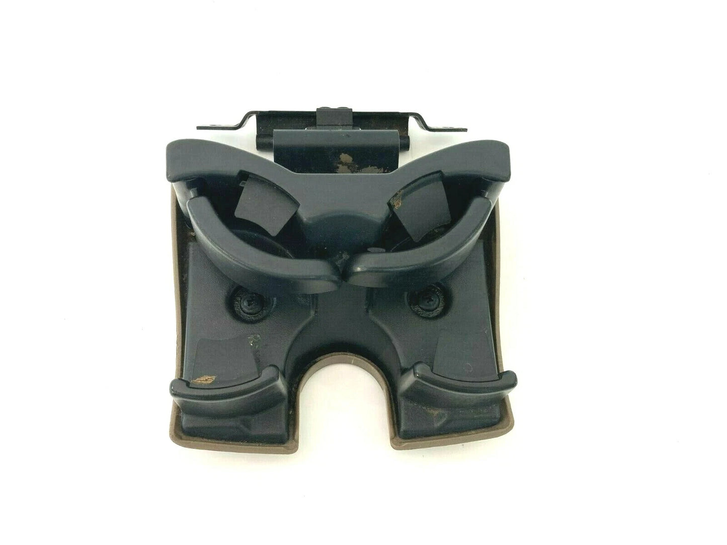 2004 04 ISUZU ASCENDER 02-09 CHEVY TRAILBLAZER REAR CENTER CONSOLE CUP HOLDER