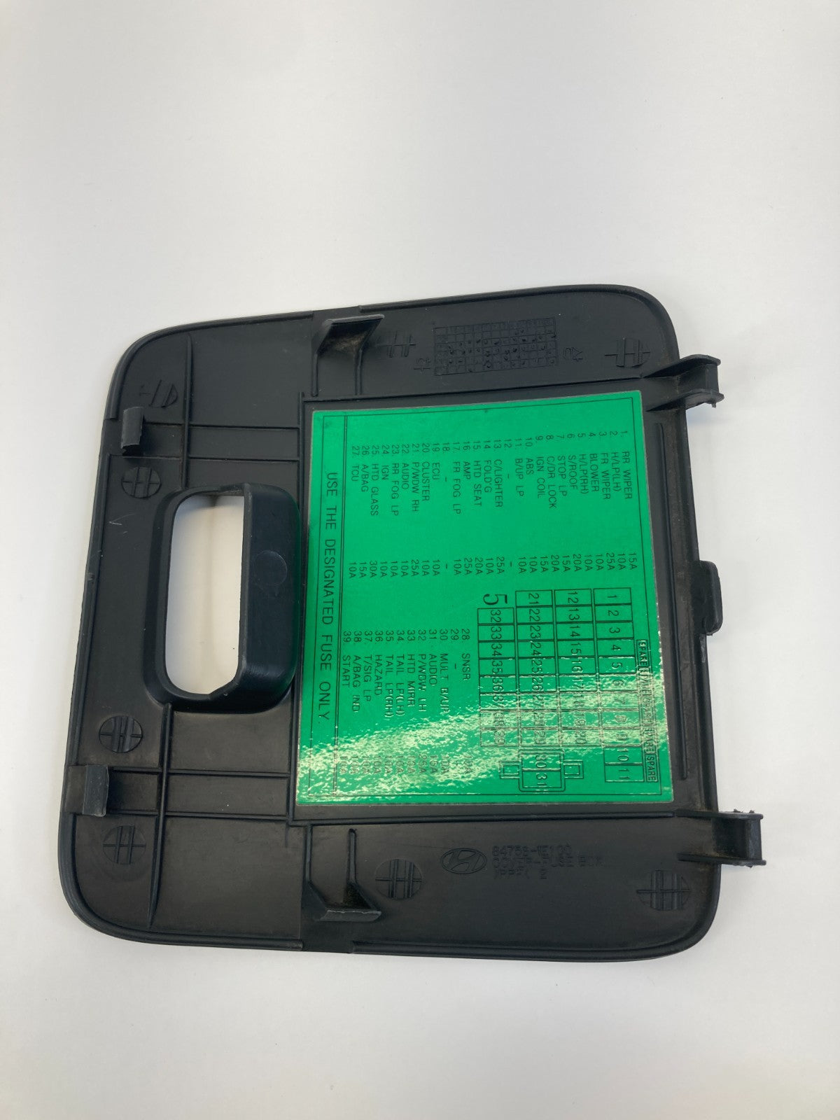 06 07 08 09 10 11 Hyundai Accent Fuse Box Door Lid Cover Trim Panel 84756-1E100