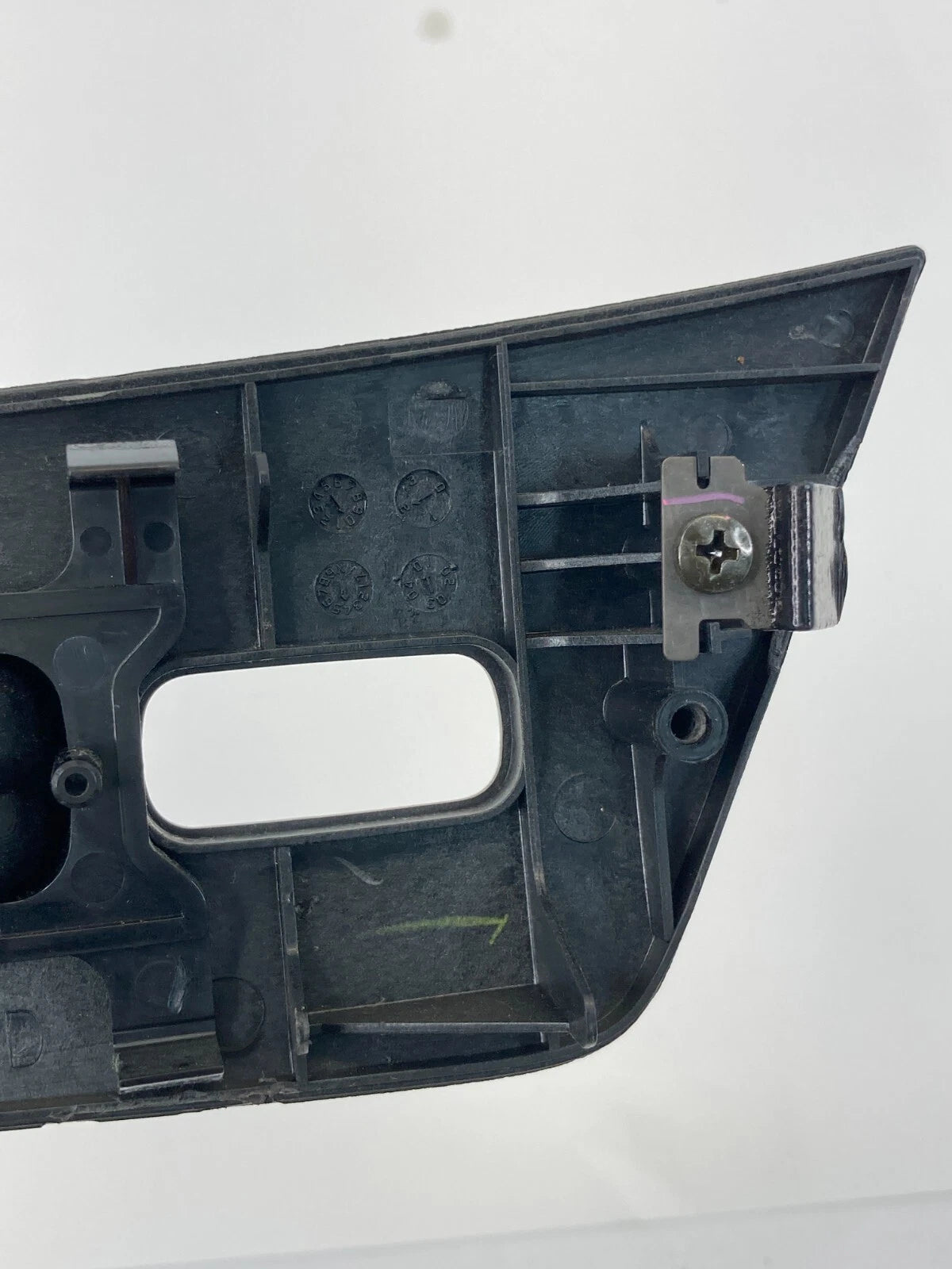 1999-2003 LEXUS RX300 FRONT RIGHT PASSENGER SIDE DOOR WINDOW SWITCH BEZEL TRIM