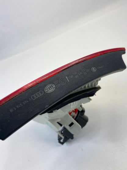 2005-2008 AUDI A4 QUATTRO SEDAN REAR RIGHT INNER TRUNK TAIL LIGHT LAMP OEM