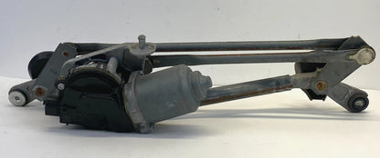 07-11 TOYOTA YARIS HTCHBCK FRONT WINDSHIELD WIPER MOTOR W LINKAGE 8511052510 OEM