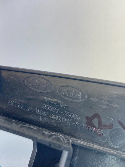 11-14 Hyundai Sonata Rear Left Side Window Switch Cover Trim Bezel 93581-3S000