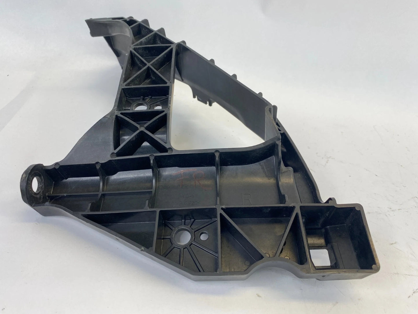 2016-2021 HONDA CIVIC FRONT RIGHT HEADLIGHT BRACKET BUMPER RETAINER OEM