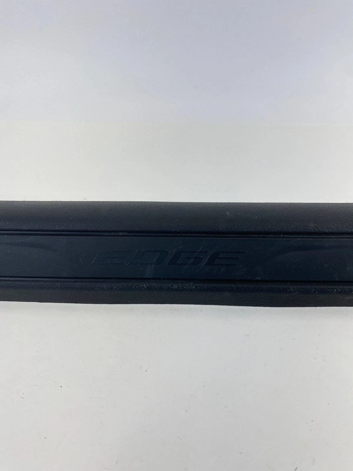 2015-2024 FORD EDGE FRONT RIGHT DOOR SILL SCUFF PLATE TRIM COVER FT4B-R13200 OEM