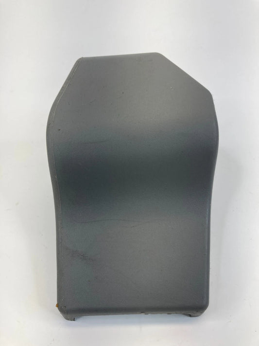 02 03 TOYOTA CAMRY FRONT RIGHT INNER SEAT RAIL TRACK END COVER TRIM 72157AA020