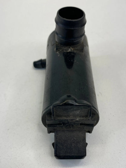2001-2004 VOLVO S60 FRONT OR REAR WINDSHIELD WASHER PUMP ASSEMBLY 9169611 OEM