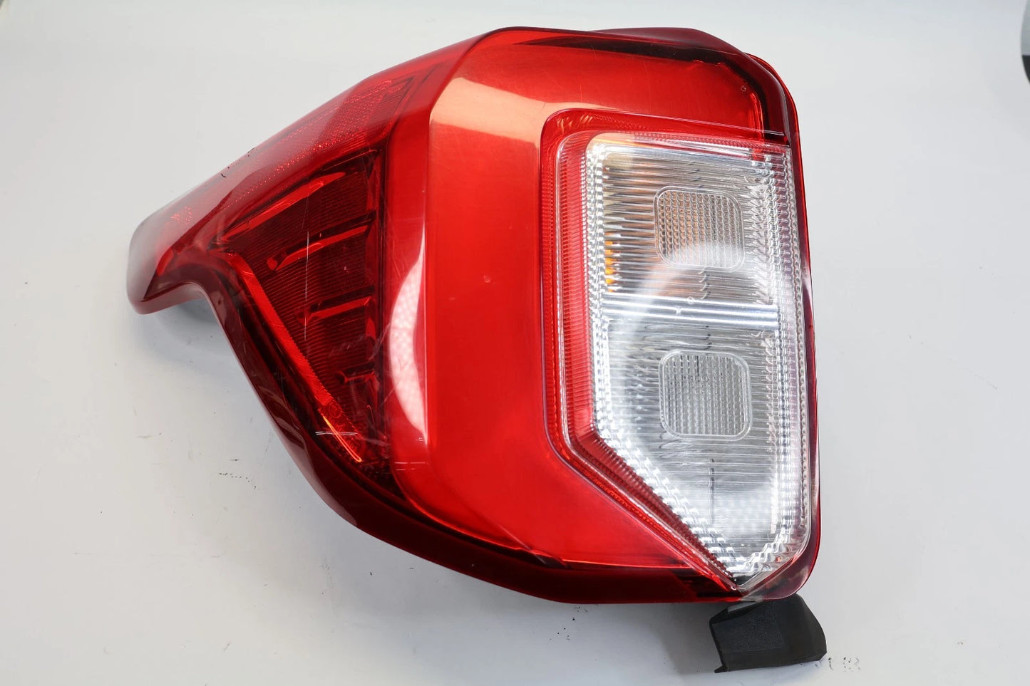 2020-2024 FORD EXPLORER REAR LEFT LH SIDE OUTER TAIL LIGHT HALOGEN LAMP OEM
