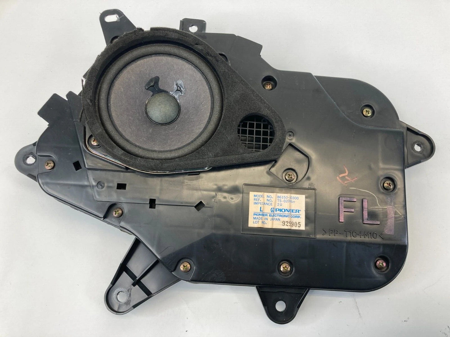 98-04 LEXUS GS300 98-00 GS400 FRONT LEFT SIDE DOOR SPEAKER AUDIO SOUND SYSTEM
