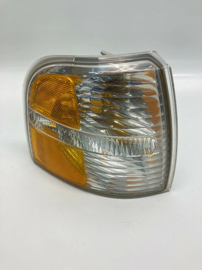 04 05 Ford Explorer Right Passenger Turn Signal Marker Park Light Lamp 44ZH1460B