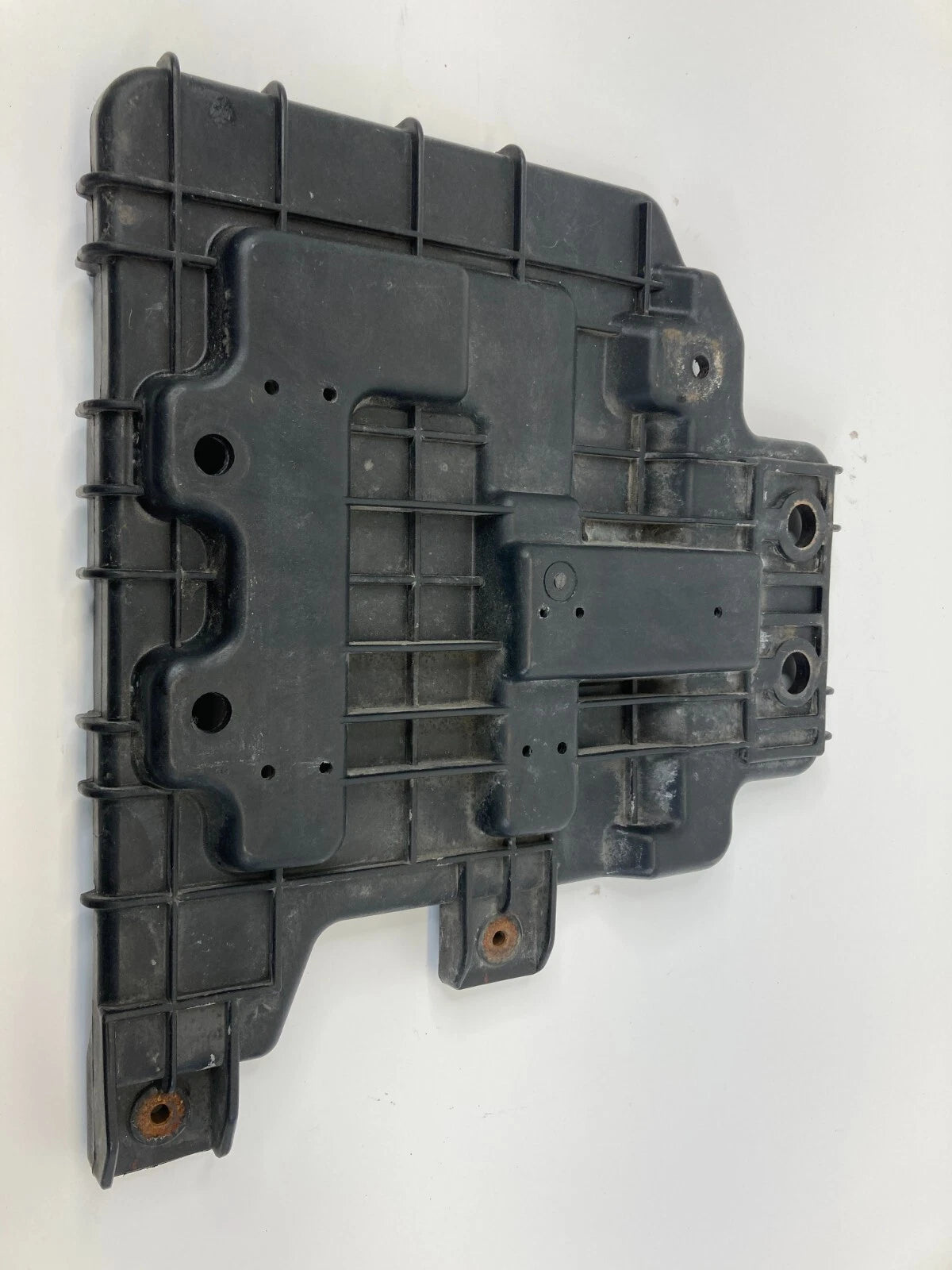 2010 2011 KIA SOUL BATTERY SUPPORT TRAY PAD HOLDER COVER TRIM 37150-2K450 OEM