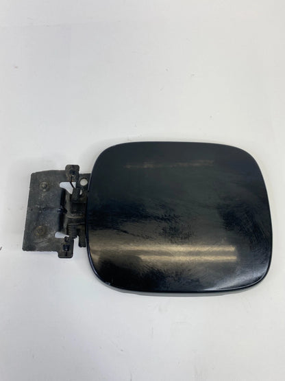 02 03 04 05 06 07 SATURN VUE 3.5L A/T FUEL FILLER DOOR GAS LID COVER OEM