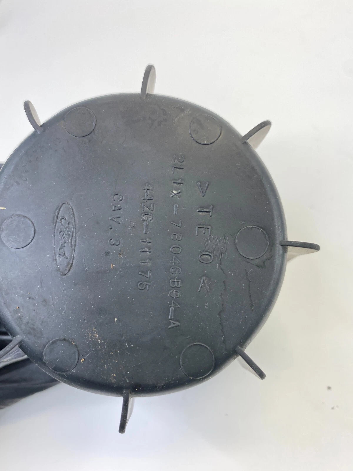 2003 2004 2005 2006 FORD EXPEDITION CUP HOLDER INSERT RUBBER OEM