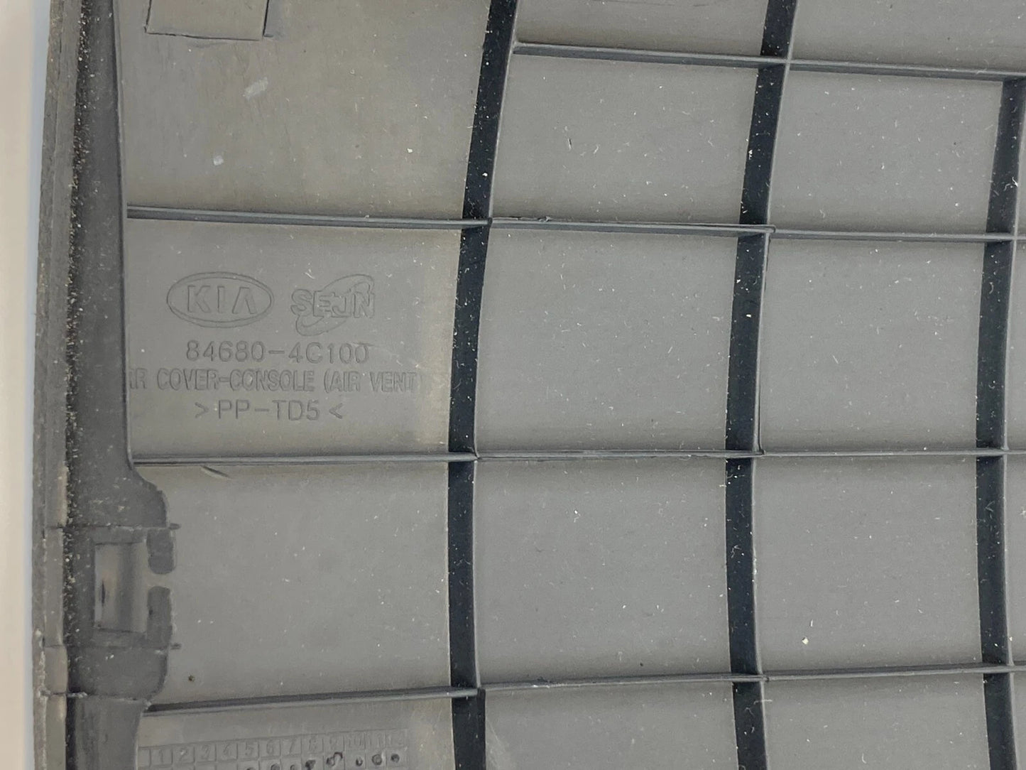 2012-2015 KIA OPTIMA A/T REAR BACK CENTER CONSOLE PANEL COVER TRIM 84680-4C100