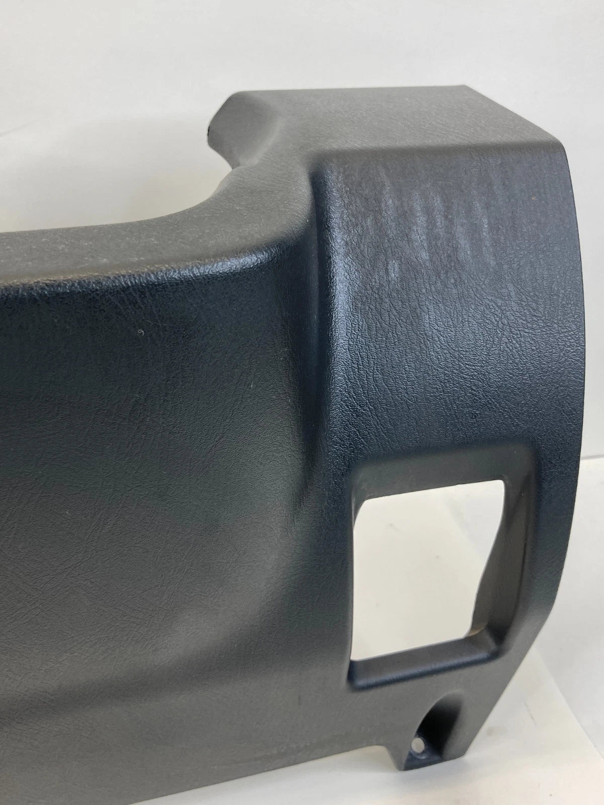 2001 2002 2003 2004 Nissan Xterra Dash Knee Bolster Pad Kick Panel OEM