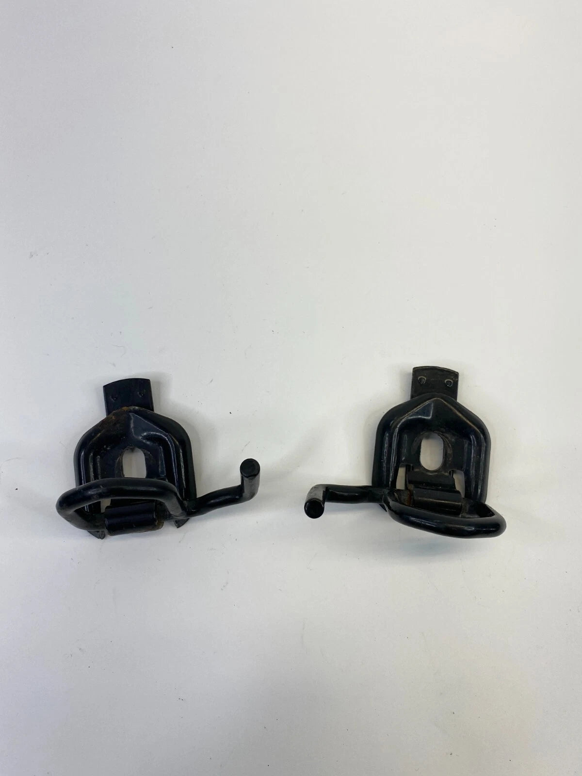 2002-2013 CHEVROLET AVALANCHE 1500 PICKUP BOX BED HOOK STRAP TIE DOWN PAIR SET