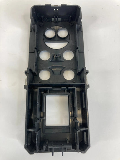 06-09 LAND ROVER RANGE ROVER SPORT REAR RIGHT DOOR WINDOW SWITCH BEZEL TRIM OEM