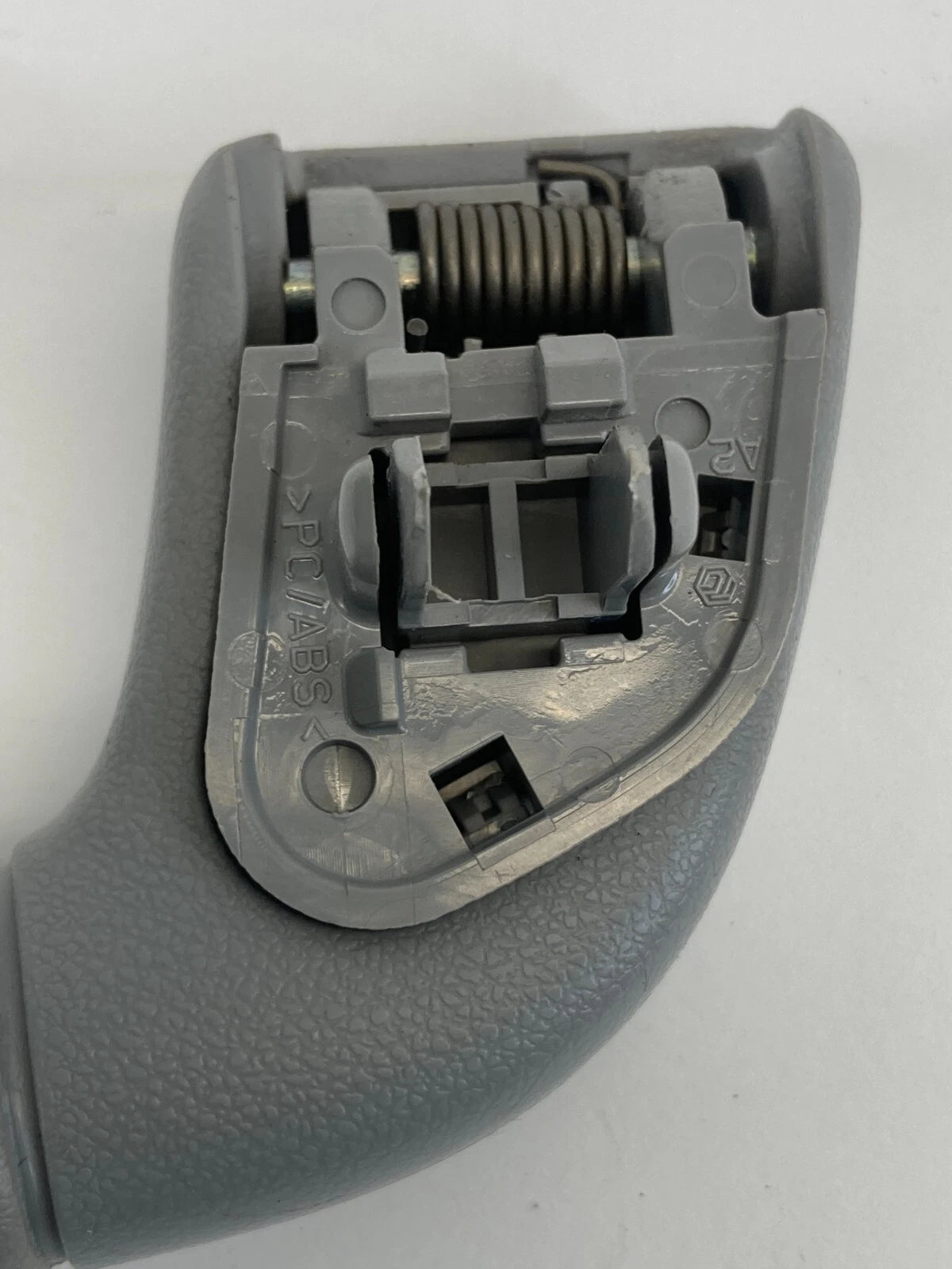 07 08 09 10 11 TOYOTA CAMRY REAR LEFT SIDE ROOF INNER GRAB GRIP ASSIST HANDLE