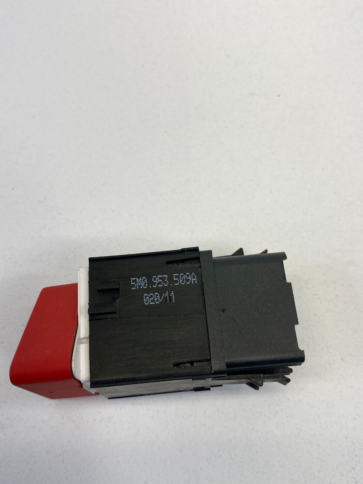 09-11 Volkswagen Tiguan Dash Emergency Hazard Light Warning Switch 5M0953509A