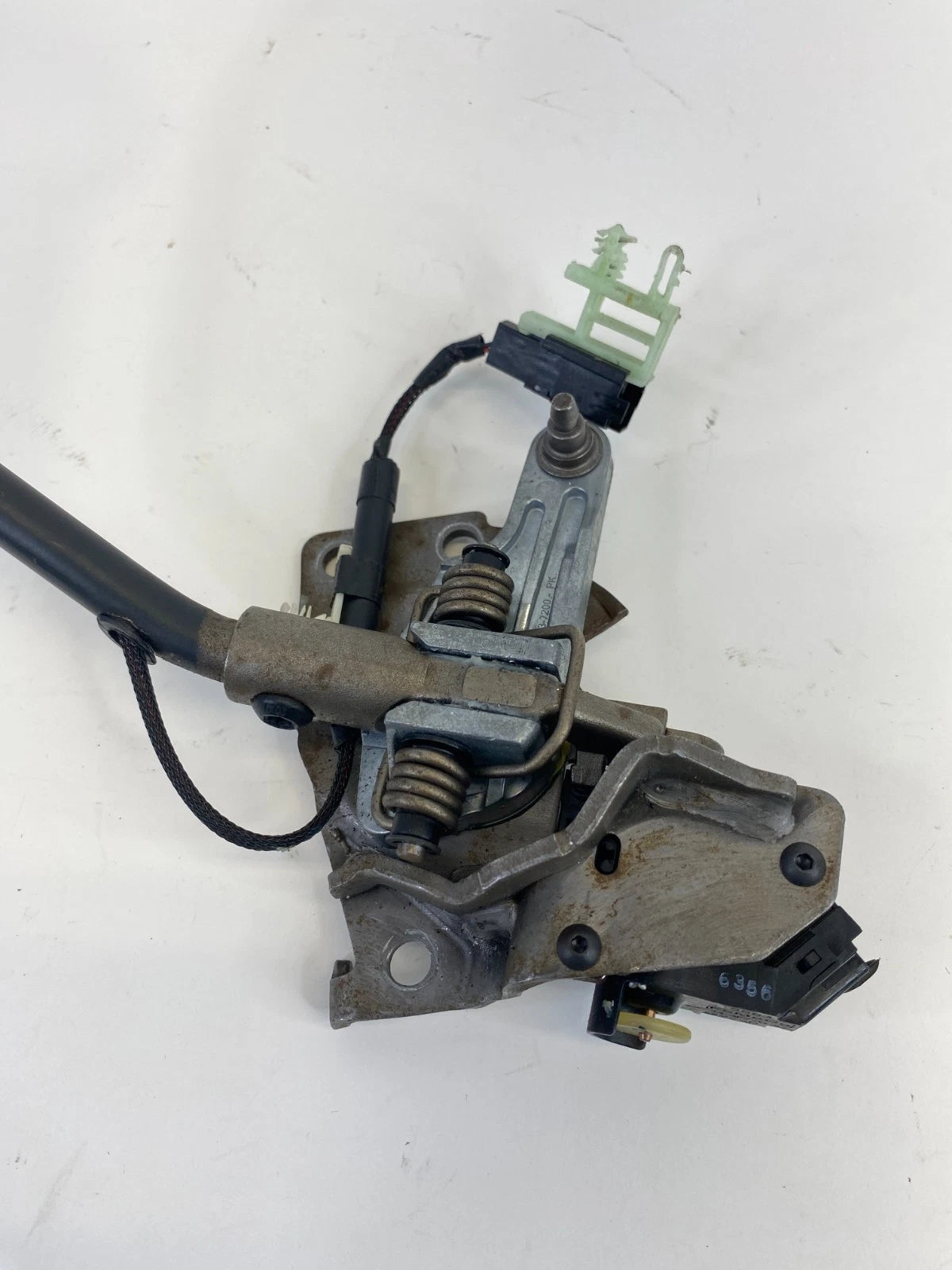 2013-2019 Ford Police Interceptor Sedan Automatic Gear Shifter Lever Handle OEM