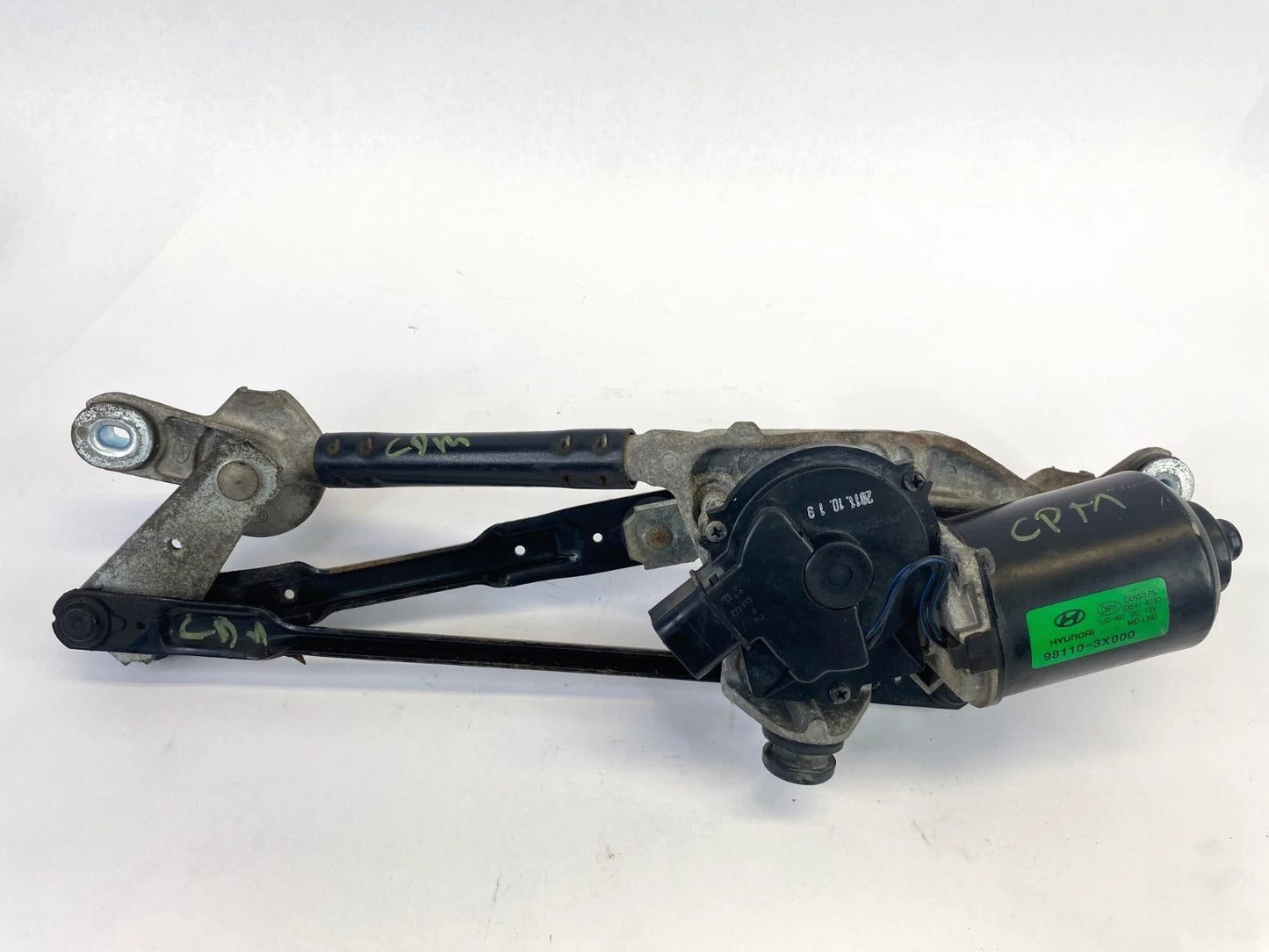 2011-2016 HYUNDAI ELANTRA FRONT WINDSHIELD WIPER MOTOR W LINKAGE 98110-3X000 OEM