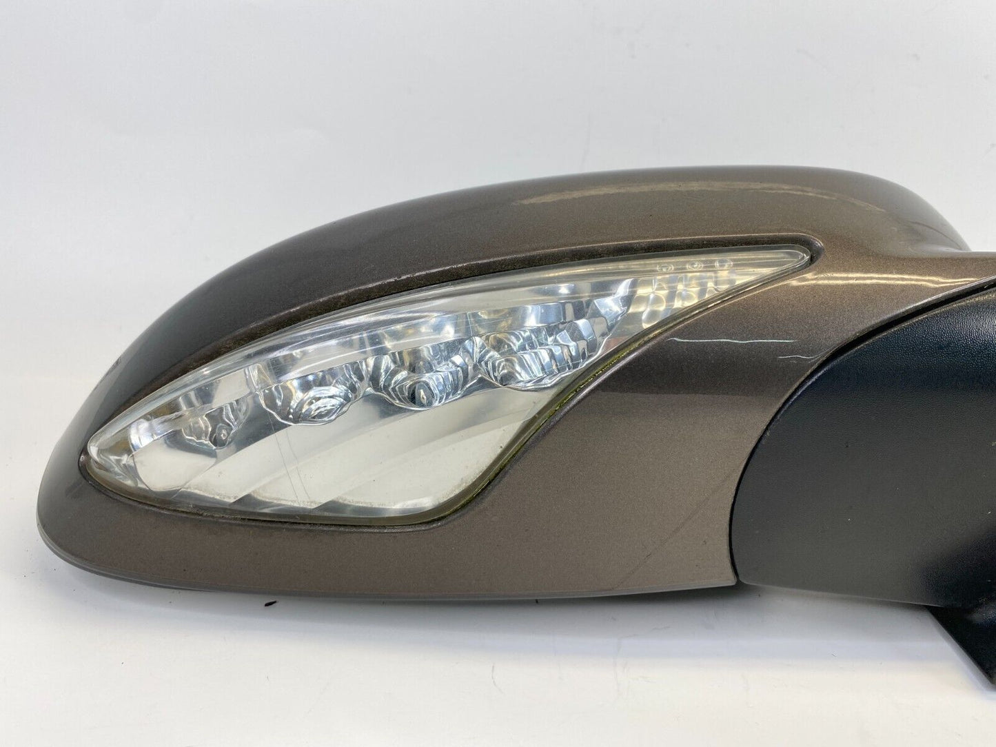 2008-2012 Buick Enclave Right Side View Power Mirror w/ Turn Signal 25867123 OEM