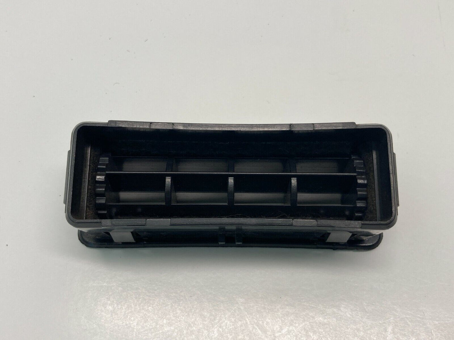 1988-1992 Toyota Corolla Lower Dash A/C Air Vent Grille Assembly 55680-01020 OEM