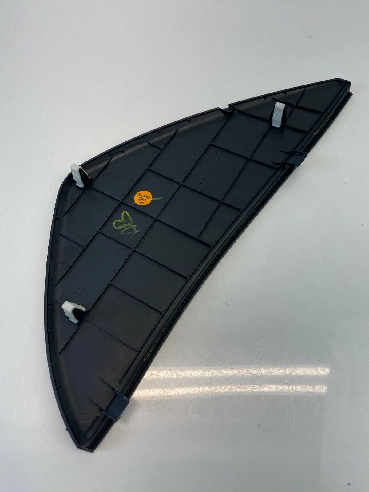 2011-2014 HYUNDAI SONATA DASH FRONT RIGHT SIDE END CAP COVER TRIM 84767-3S010