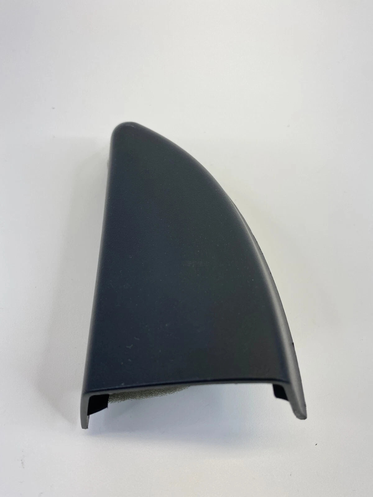 2007-2009 DODGE CALIBER FRONT LEFT DRIVER DOOR INNER MIRROR CORNER TRIM COVER