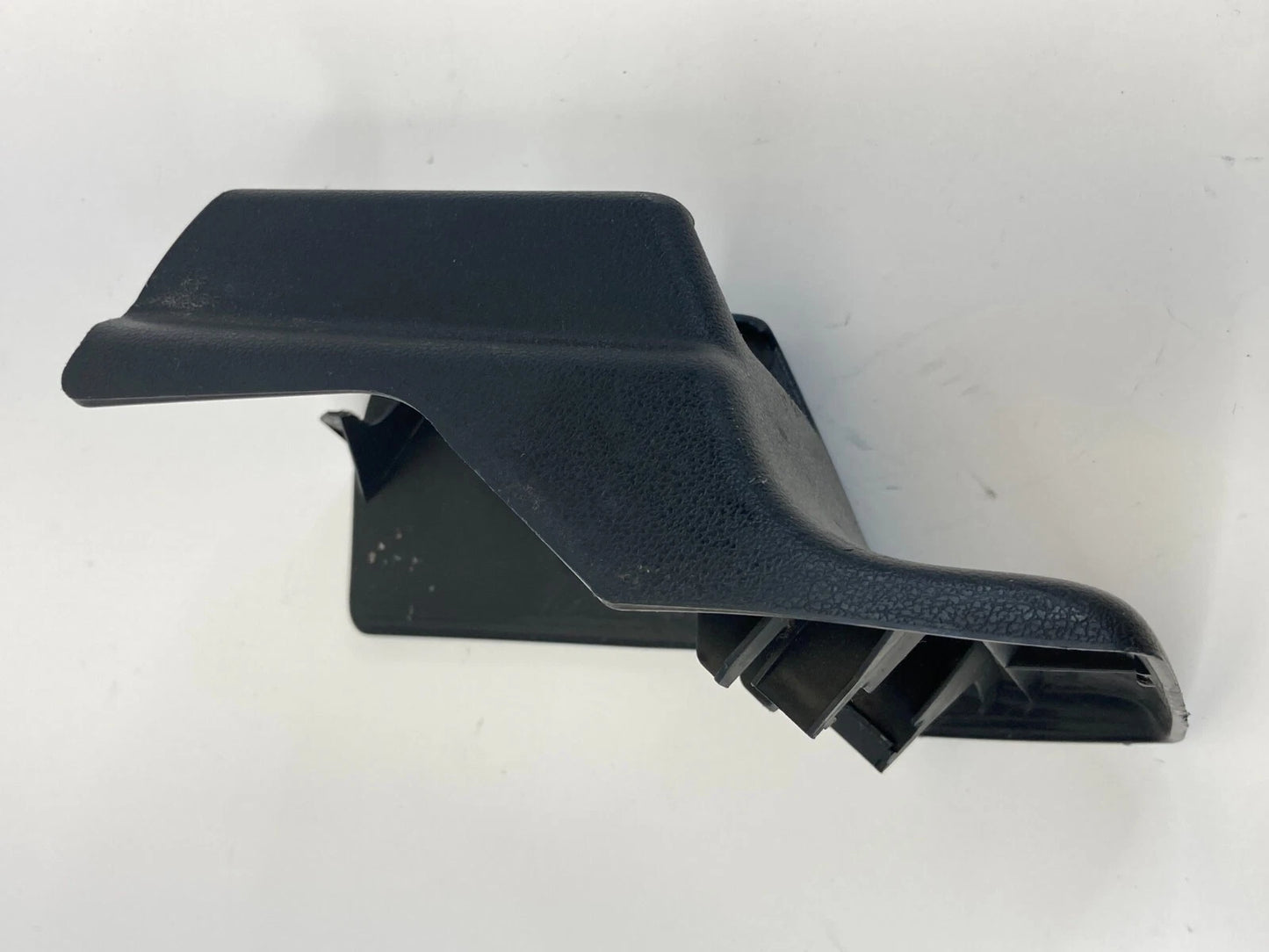 2006-2015 LEXUS IS250 FRONT LEFT SEAT TRACK OUTER COVER TRIM CAP 72138-53040 OEM