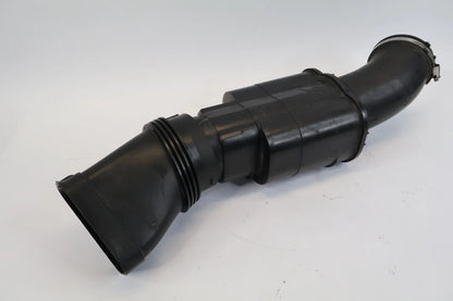 2012-2016 BMW 528I 2.0L L4 AIR INTAKE SILENCER DUCT HOSE TUBE 13717612094 OEM