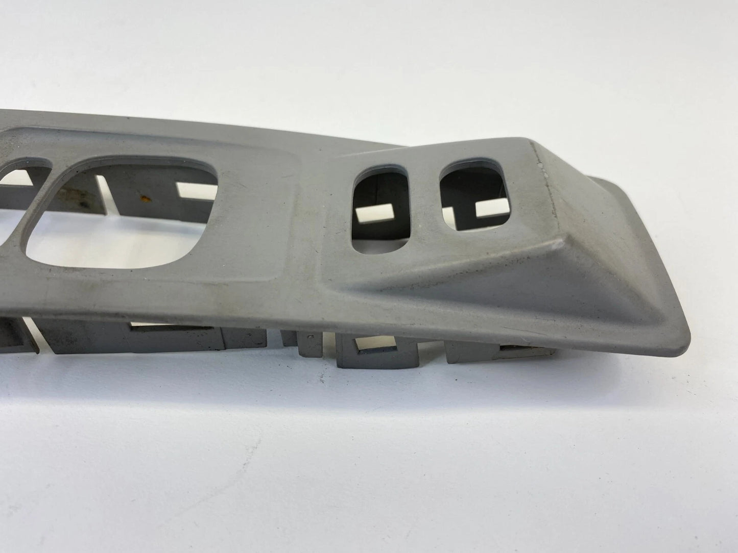 03-07 CADILLAC CTS 04-06 SRX FRONT LEFT DRIVER MASTER WINDOW SWITCH BEZEL COVER