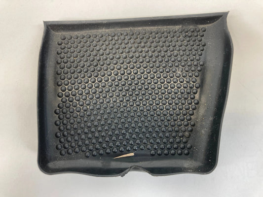 99 00 01 02 03 04 05 PONTIAC GRAND AM DASH LEFT TRAY MAT INSERT 22611802 OEM
