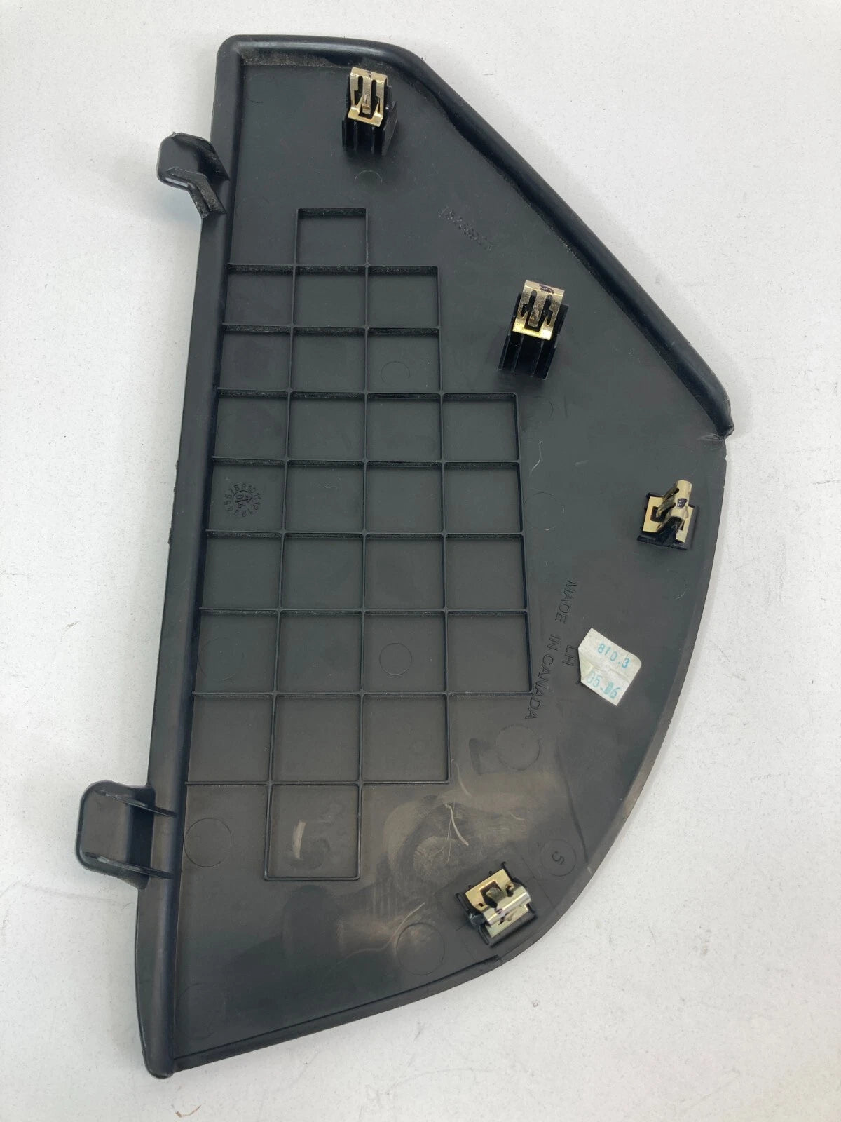 06-09 PONTIAC TORRENT 05-09 EQUINOX FRONT LEFT DASH END CAP COVER TRIM 15286923
