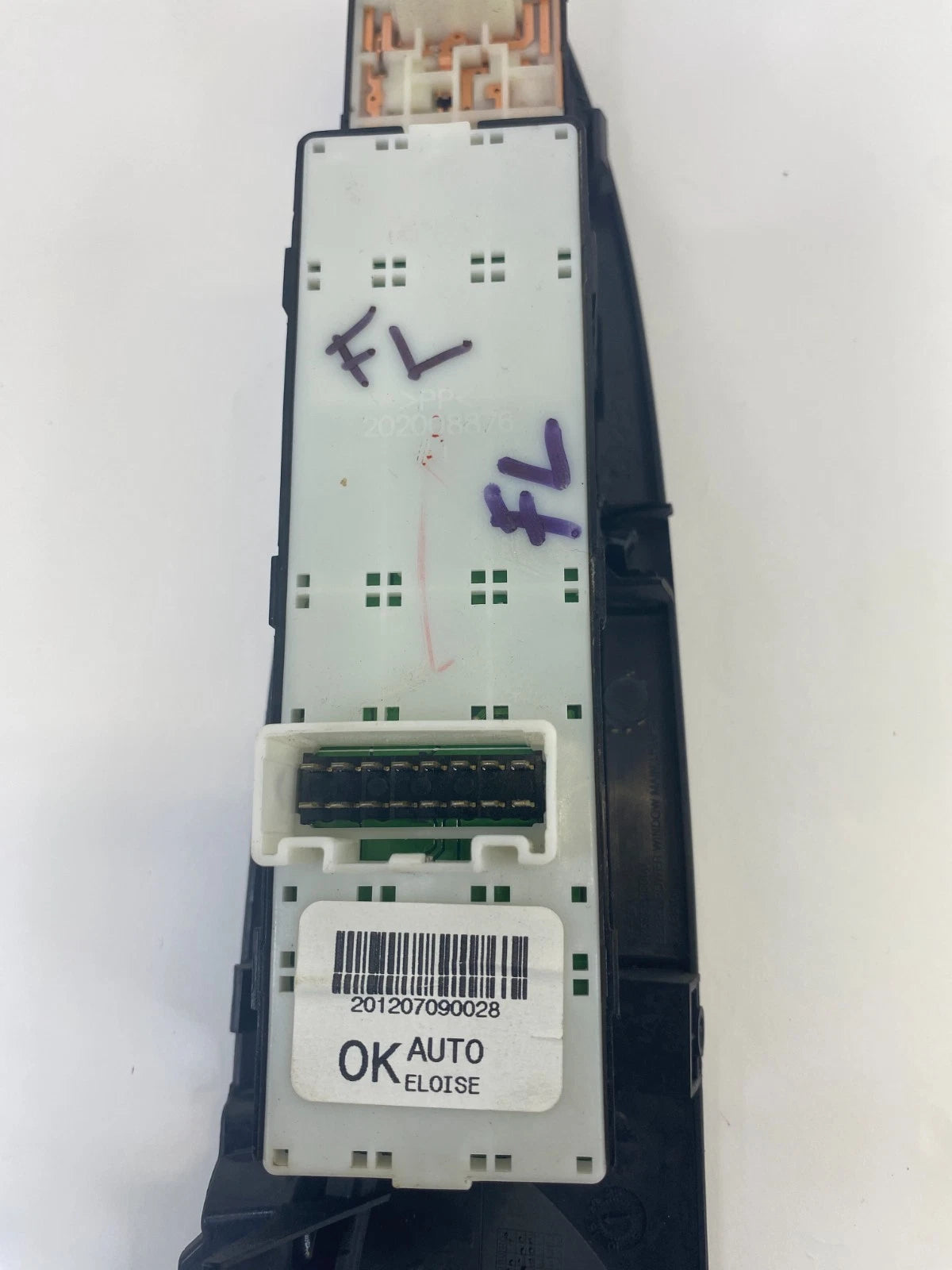 2011-2014 Hyundai Sonata Left Side Master Power Window & Lock Switch w/ Bezel