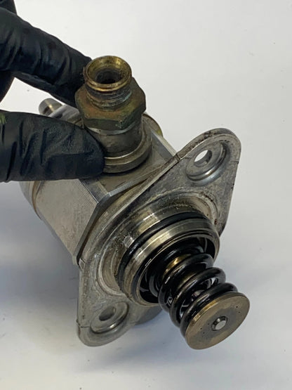 2010-2017 VOLKSWAGEN CC 2.0L L4 TURBO ENGINE HIGH PRESSURE FUEL PUMP 06H127025N