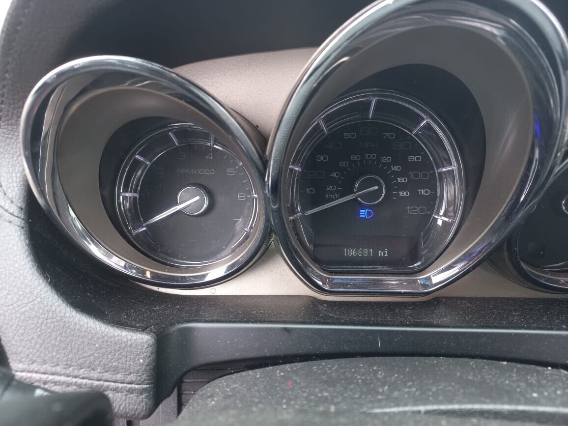 2011 Lincoln MKT 3.7L A/T Speedometer Instrument Cluster Gauges 186K Miles