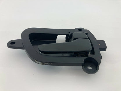 2007 2008 MITSUBISHI OUTLANDER RIGHT SIDE INTERIOR DOOR HANDLE ASSEMBLY MN105360