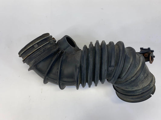 2003-2008 PONTIAC VIBE 1.8L AIR INTAKE HOSE DUCT PIPE 17881-0D120 OEM