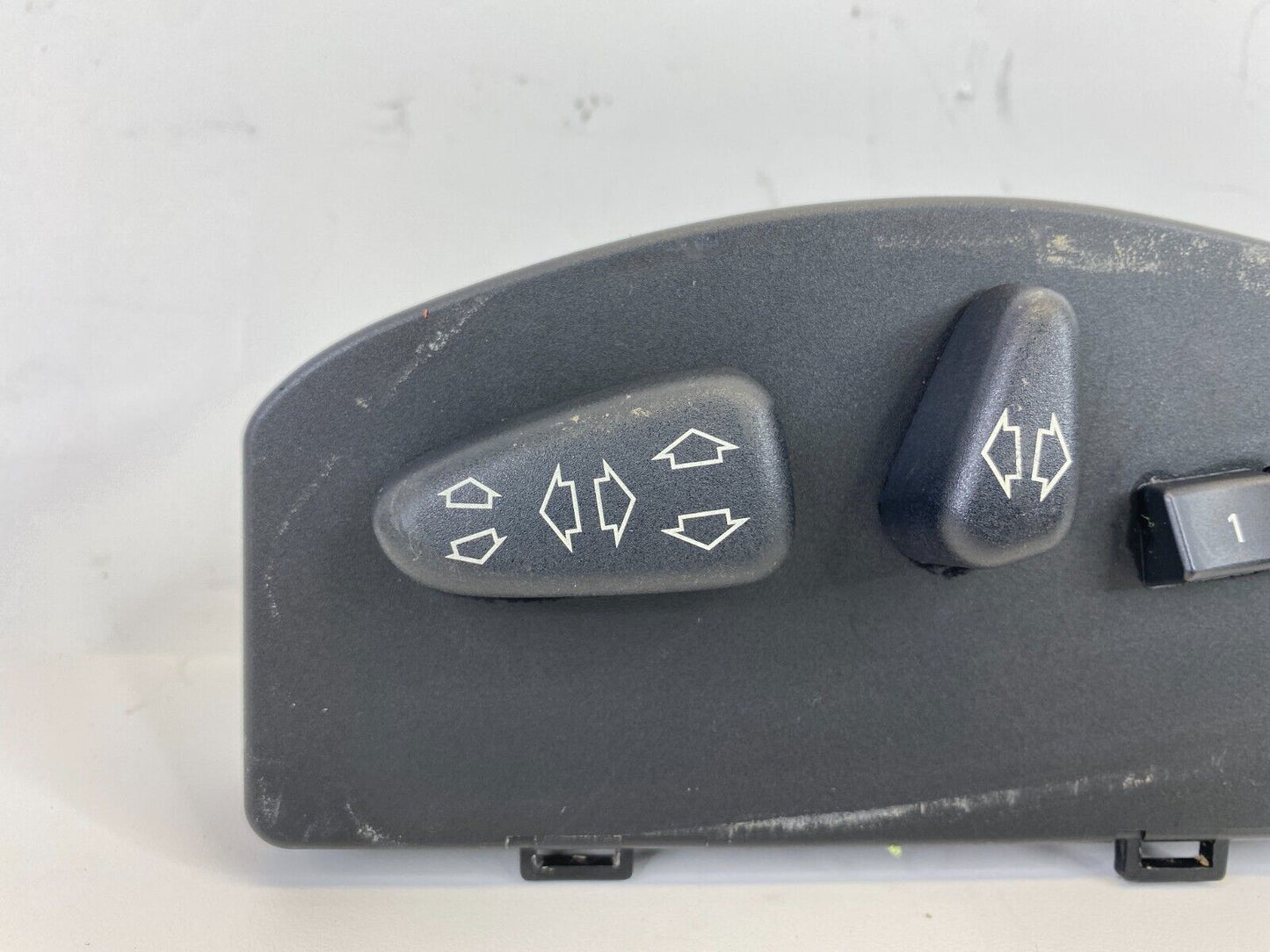 2003-2008 Land Rover Range Rover Left Driver Seat Control Adjust Switch 03492153