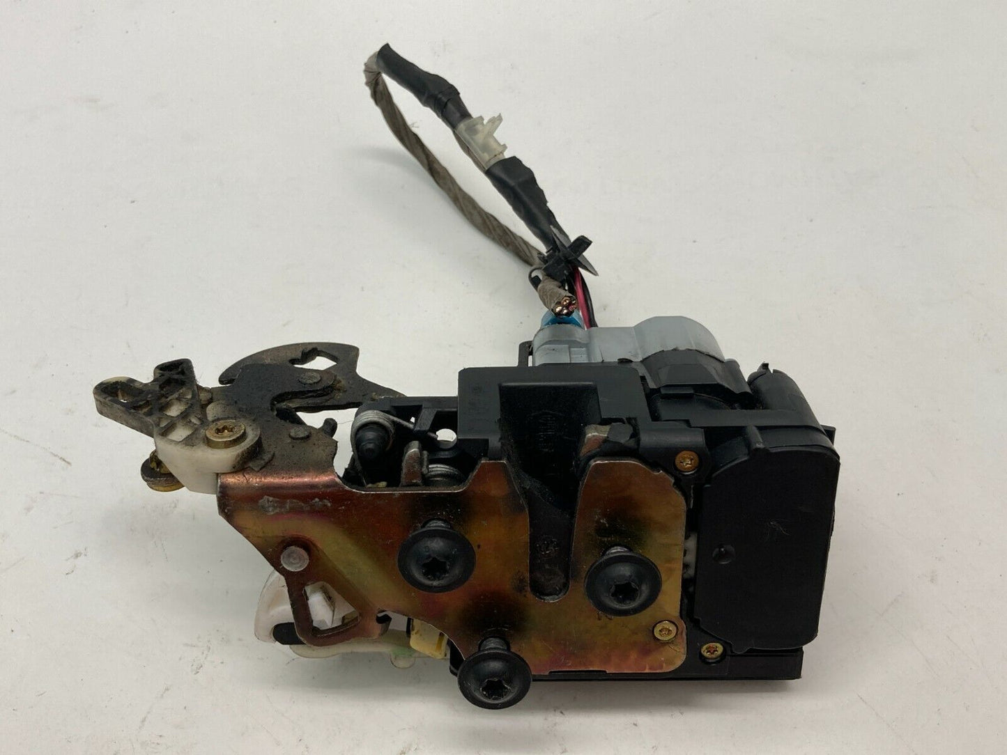 02-07 Buick Rendezvous Rear Right Door Lock Latch Release Actuator 1-18110036