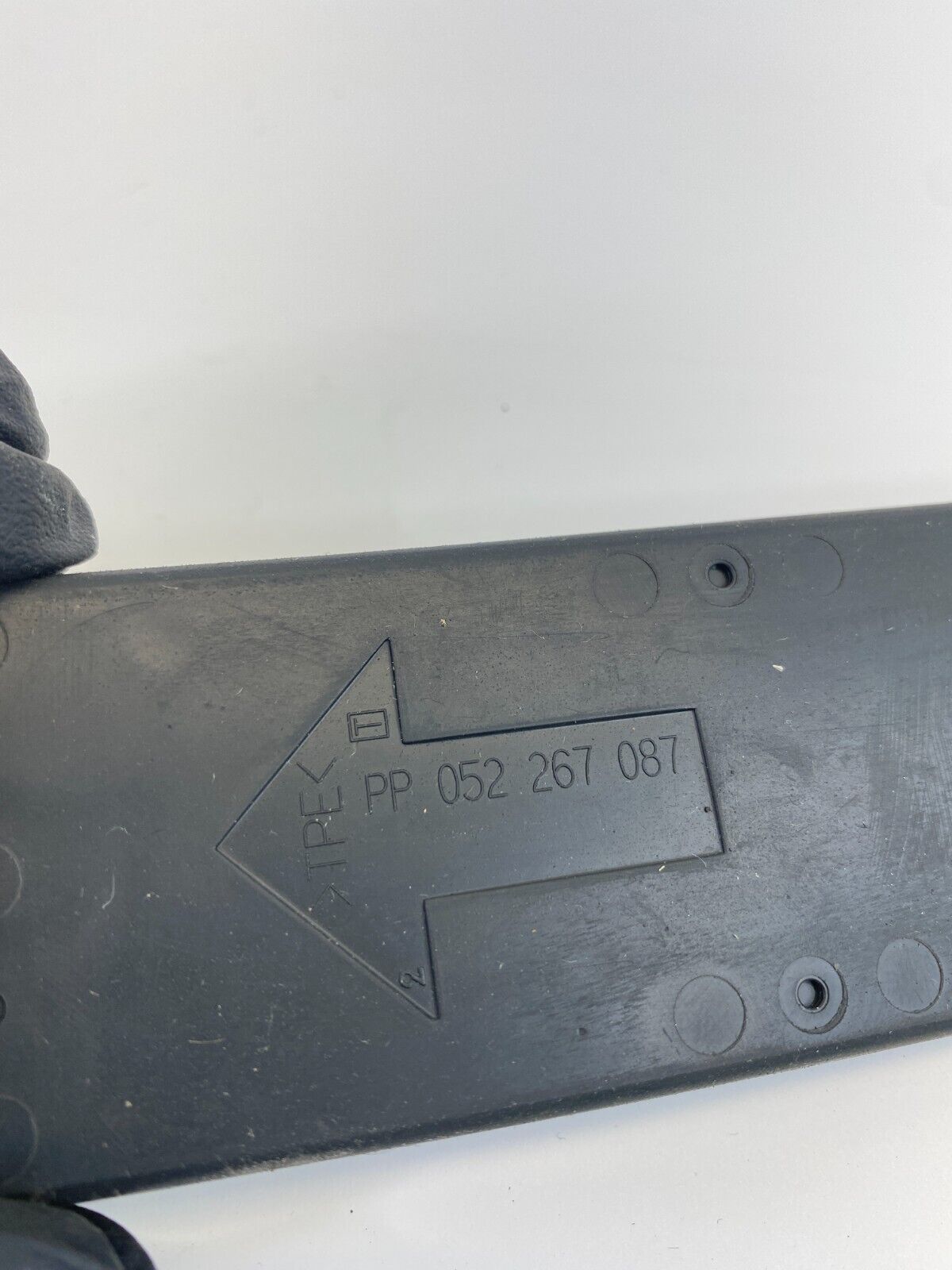 2005 2006 2007 Jeep Grand Cherokee Front Mat Rubber Insert 052267082