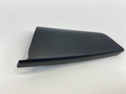 06-13 AUDI A3 FRONT RIGHT DOOR INTERIOR CORNER COVER TRIANGLE TRIM 8P4-857-506