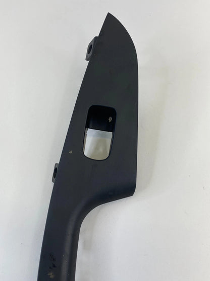 14-16 HYUNDAI ELANTRA REAR RIGHT DOOR WINDOW SWITCH TRIM BEZEL 201007574 OEM