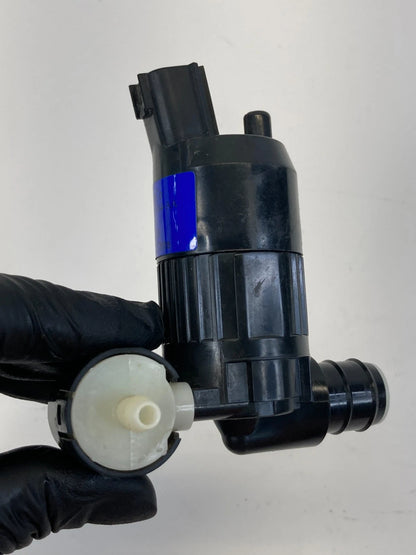 13-19 FORD EXPLORER INTERCEPTOR UTILITY WINDSHIELD WIPER WASHER FLUID PUMP OEM