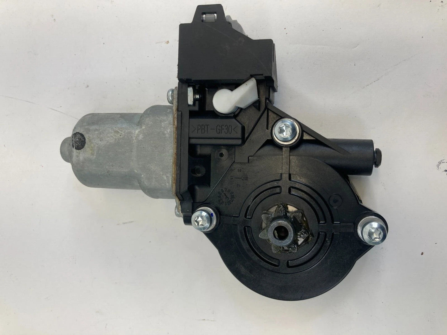 13-18 ALTIMA 13-19 NISSAN SENTRA REAR RIGHT SIDE POWER WINDOW MOTOR 82730-3TA2A